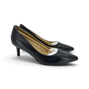 Naturalizer Everly Pointed Toe Kitten Heel Pumps Women's 5 M Black Leather